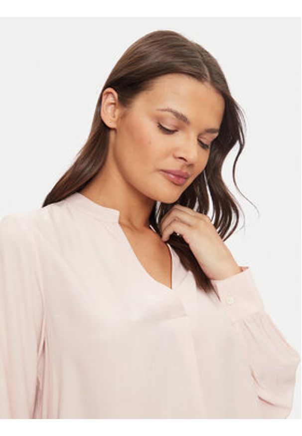 United Colors of Benetton - United Colors Of Benetton Bluzka 59WJDQ097 Różowy Regular Fit. Kolor: różowy. Materiał: syntetyk