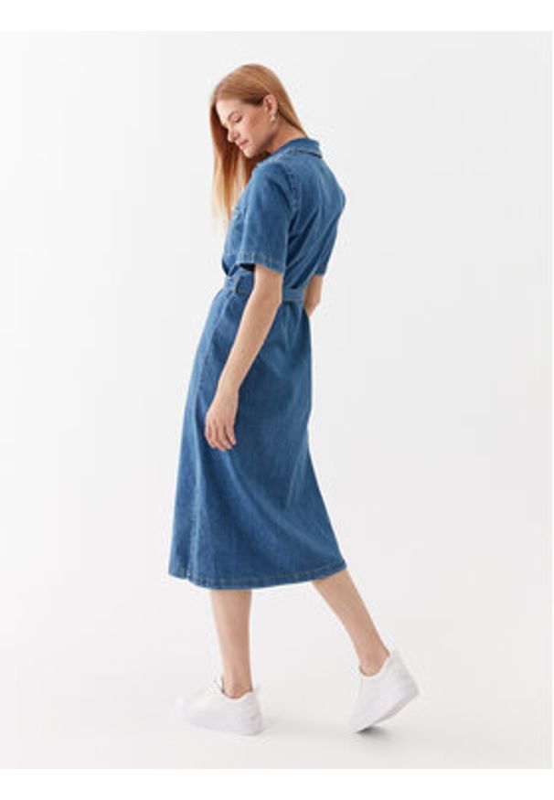only - ONLY Sukienka jeansowa 15283308 Niebieski Loose Fit. Kolor: niebieski. Materiał: bawełna
