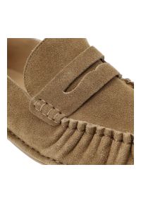 Mokasyny damskie S.Barski, cholewka ze skóry naturalnej zamszowej wsuwany fason z zabudowanym przodem na płaskiej podeszwie, brązowe, CR61-3108. Okazja: na co dzień, na spacer. Kolor: brązowy. Materiał: skóra, zamsz. Szerokość cholewki: normalna. Obcas: na płaskiej podeszwie. Styl: casual, klasyczny, elegancki #4