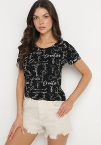 Born2be - Czarny T-shirt z Bawełny Zdobiony Nadrukiem z Napisami Mirindela. Okazja: na co dzień. Kolor: czarny. Materiał: bawełna. Wzór: napisy, aplikacja, nadruk. Styl: klasyczny, elegancki, casual #3