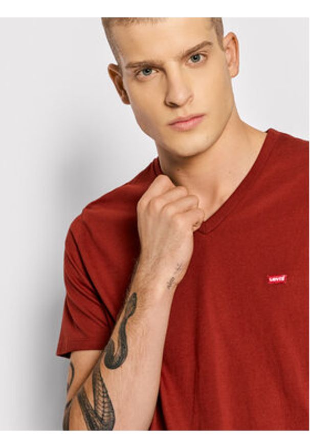 Levi's® T-Shirt Original Housemark 85641-0019 Czerwony Standard Fit. Kolor: czerwony. Materiał: bawełna