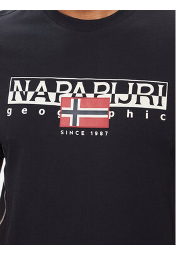 Napapijri T-Shirt S-Aylmer NP0A4HTO Czarny Regular Fit. Kolor: czarny. Materiał: bawełna