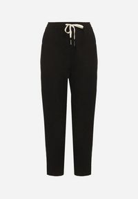 Born2be - Czarne Spodnie Bawełniane w Stylu Mom Fit ze Sznurkiem Adenelle. Okazja: na co dzień. Kolor: czarny. Materiał: bawełna. Styl: casual #7