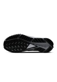 Buty Nike React Pegasus Trail 4 W DJ6159-001 czarne czarne. Okazja: na co dzień. Zapięcie: pasek. Kolor: czarny. Materiał: syntetyk, guma. Szerokość cholewki: normalna. Sport: bieganie #4