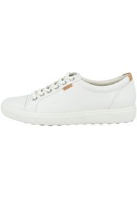 ecco - Buty do chodzenia damskie Ecco Soft 7. Zapięcie: sznurówki. Kolor: biały. Materiał: materiał, syntetyk, guma. Szerokość cholewki: normalna. Sport: turystyka piesza