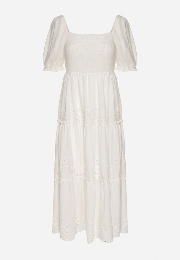 Born2be - Biała Bawełniana Sukienka z Haftowanym Wzorem Iffanella. Okazja: na co dzień, na spacer. Kolor: biały. Materiał: bawełna. Wzór: haft. Sezon: lato. Styl: casual, elegancki