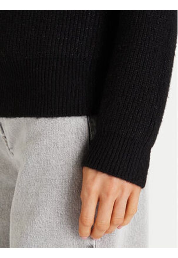 Morgan Golf 232-MSTORI Czarny Regular Fit. Typ kołnierza: golf. Kolor: czarny. Materiał: syntetyk