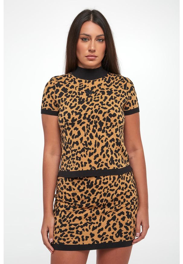 Sweter damski w panterkę DKNY. Wzór: motyw zwierzęcy