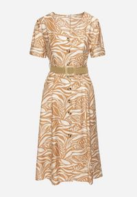 Born2be - Beżowa Sukienka o Koszulowym Kroju z Plecionym Paskiem w Talii Zaratia. Okazja: na co dzień. Kolor: beżowy. Materiał: tkanina, wiskoza. Sezon: lato. Typ sukienki: koszulowe. Styl: casual, elegancki #2