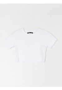 Sinsay - Prążkowany crop top - biały. Kolor: biały. Materiał: prążkowany