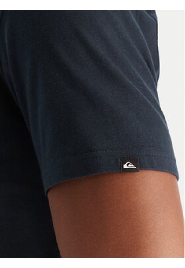 Quiksilver T-Shirt Light Waves SS EQYZT08175 Granatowy Comfort Fit. Kolor: niebieski. Materiał: bawełna