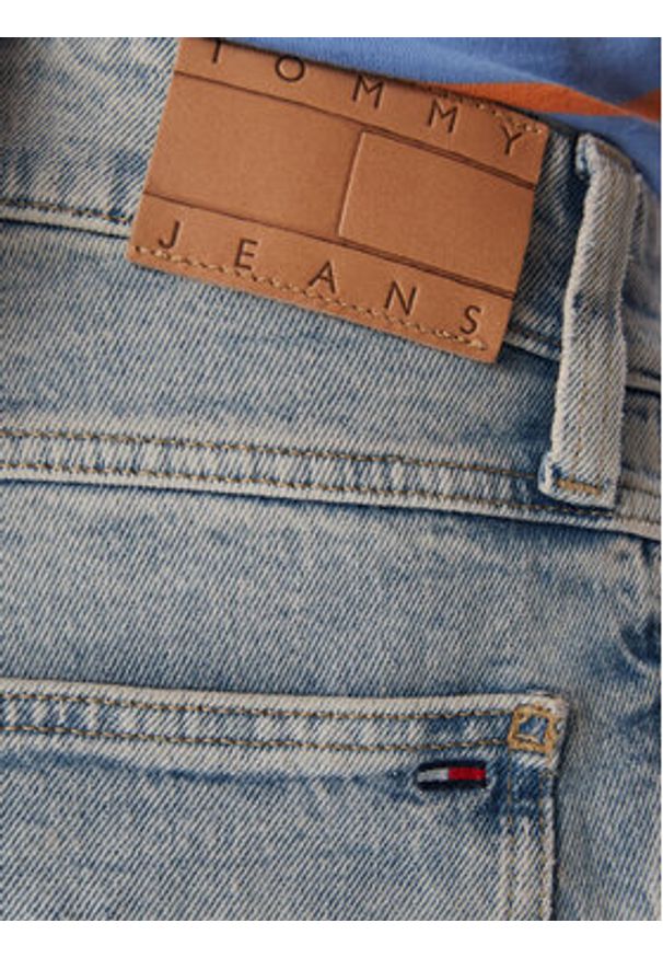 Tommy Jeans Szorty jeansowe Ronnie DM0DM22978 Niebieski jasny Slim Fit. Kolor: niebieski. Materiał: bawełna