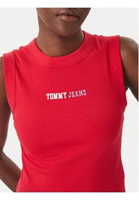 Tommy Jeans Top DW0DW22577 Czerwony Slim Fit. Kolor: czerwony. Materiał: bawełna #4