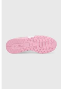 Puma buty dziecięce Runner v3 38490103 kolor różowy. Nosek buta: okrągły. Zapięcie: sznurówki. Kolor: różowy. Materiał: guma #4