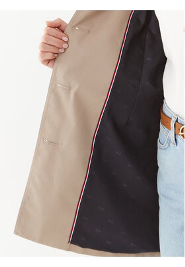 TOMMY HILFIGER - Tommy Hilfiger Trencz Heritage Single WW0WW24966 Beżowy Regular Fit. Kolor: beżowy. Materiał: bawełna