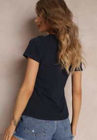 Renee - Granatowy Bawełniany T-shirt Melinthe. Okazja: na co dzień. Kolor: niebieski. Materiał: bawełna. Długość rękawa: krótki rękaw. Długość: krótkie. Styl: casual
