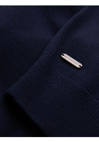 Ombre Clothing - Koszulka męska polo z miękkiej dzianiny z kontrastowymi pasami - granatowa V2. Okazja: na co dzień. Typ kołnierza: polo. Kolor: niebieski. Materiał: dzianina. Długość: krótkie. Wzór: paski. Styl: casual #5