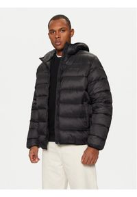 Champion Kurtka zimowa 220342 Czarny Regular Fit. Kolor: czarny. Materiał: syntetyk. Sezon: zima
