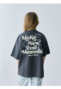 Reserved - T-shirt SmileyWorld® - ciemnoszary. Kolor: szary. Materiał: bawełna #1