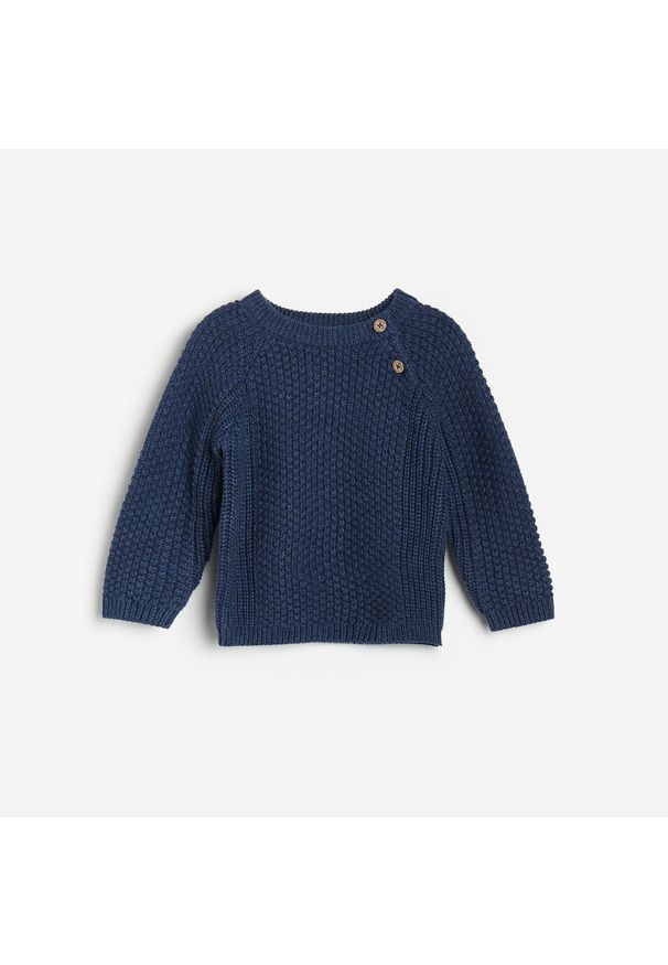 Reserved - Bawełniany sweter z ozdobnym splotem - Granatowy. Kolor: niebieski. Materiał: ze splotem, bawełna
