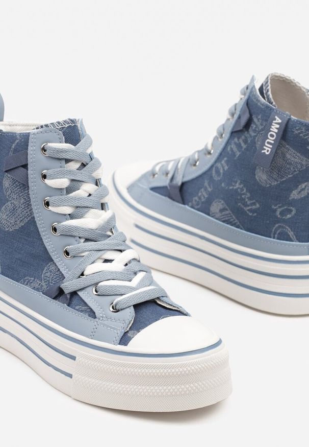 Born2be - Niebieskie Trampki z Jeansowego Materiału na Platformie Zorilea. Okazja: na co dzień. Nosek buta: okrągły. Kolor: niebieski. Materiał: jeans, materiał. Obcas: na platformie. Styl: sportowy, elegancki, casual
