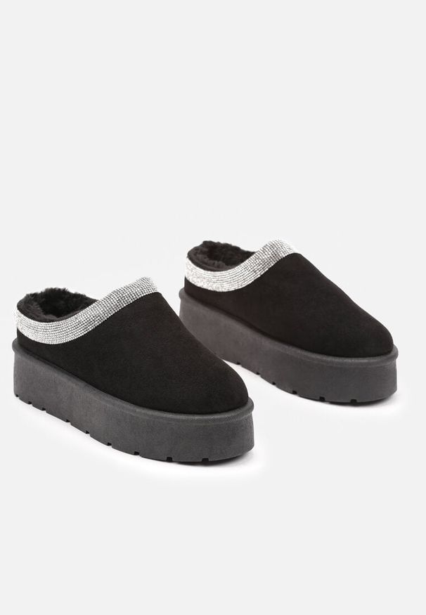Born2be - Czarne Śniegowce na Grubej Podeszwie z Ozdobnymi Cyrkoniami Irithalla. Okazja: na co dzień. Kolor: czarny. Materiał: wełna. Sezon: zima. Styl: elegancki, casual