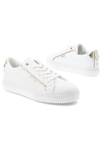 Big-Star - Białe Sneakersy Big Star Wygodne Obuwie Damskie. Okazja: na co dzień. Zapięcie: sznurówki. Kolor: biały. Materiał: guma, materiał, syntetyk. Szerokość cholewki: normalna #5