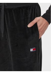 Tommy Jeans Spodnie dresowe Velour DW0DW17537 Czarny Relaxed Fit. Kolor: czarny. Materiał: bawełna #4