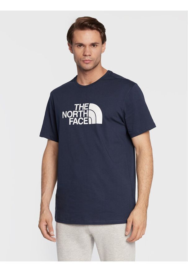 The North Face T-Shirt Easy NF0A2TX3 Granatowy Regular Fit. Kolor: niebieski. Materiał: bawełna