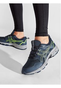 Asics Legginsy Core Tight 2011C345 Czarny Slim Fit. Kolor: czarny. Materiał: syntetyk #51