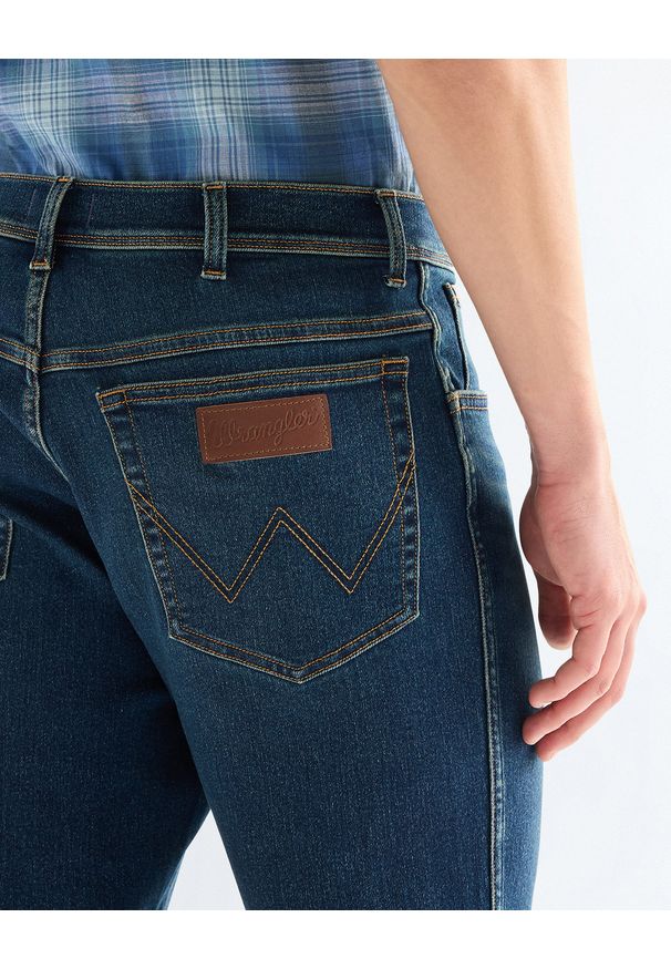 Wrangler - MĘSKIE SZORTY WRANGLER TEXAS SHORTS OLIVER 112378815