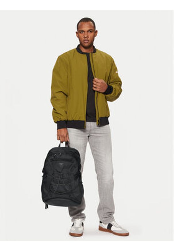 Guess Plecak HMTRHN P4478 Czarny. Kolor: czarny. Materiał: materiał