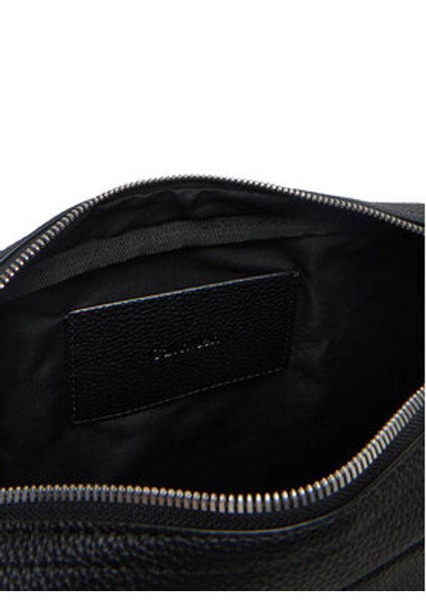 Calvin Klein Torba Ckj Cargo Flight Bag LV04G3079G Czarny. Kolor: czarny. Materiał: skóra