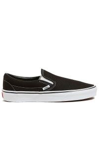 Buty Vans Classic Slip-On VN000EYEBLK1 - czarne. Okazja: na co dzień. Zapięcie: bez zapięcia. Kolor: czarny. Materiał: materiał, guma. Szerokość cholewki: normalna. Model: Vans Classic #1