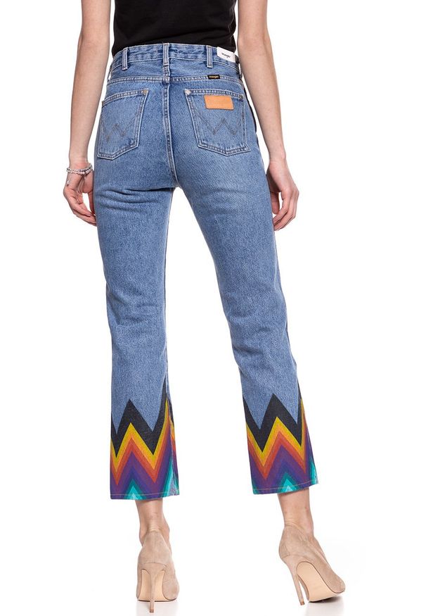 Wrangler - WRANGLER RETRO CROP STRAIGHT KABEL BLUE W27YER19K 112128213. Stan: podwyższony. Styl: retro
