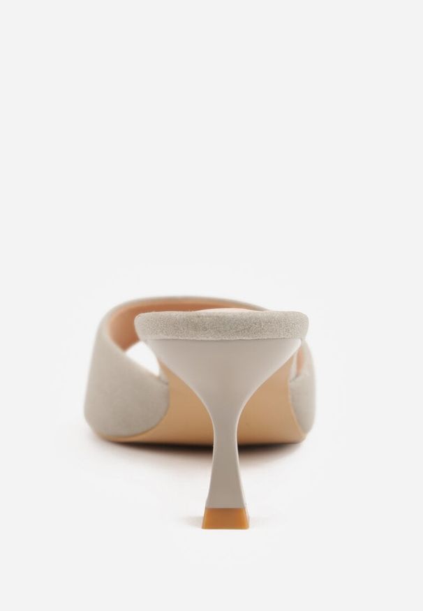 Renee - Szare Klapki na Obcasie Kaczuszka z Odkrytym Noskiem Nadah. Okazja: na co dzień. Kolor: szary. Materiał: jeans. Sezon: lato. Obcas: na obcasie. Styl: elegancki, casual. Wysokość obcasa: średni