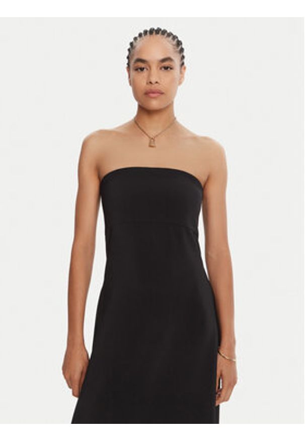 JACQUEMUS Sukienka wieczorowa 25E251DR227-1621 990 Czarny Regular Fit. Kolor: czarny. Materiał: wiskoza. Styl: wizytowy