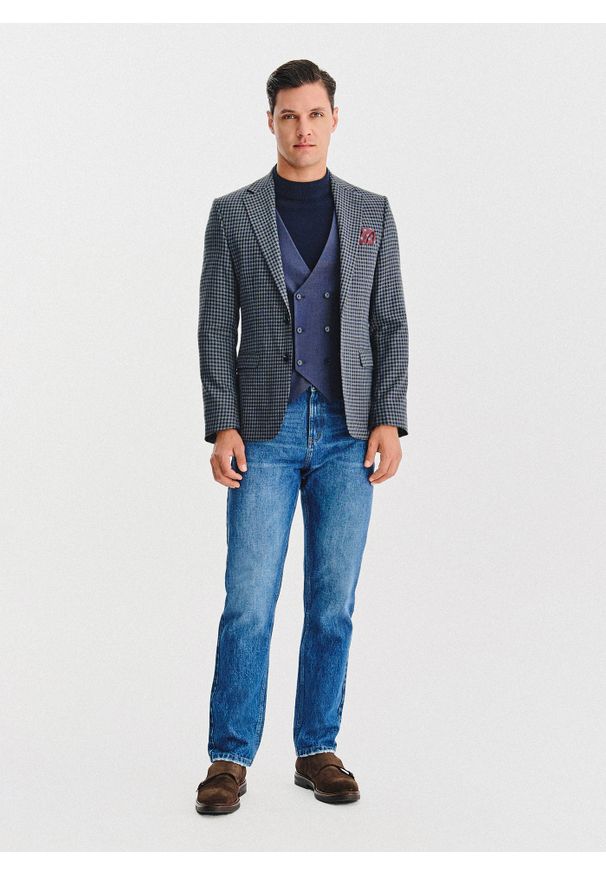 Pako Lorente - PAKO LORENTE – Granatowa marynarka w drobną kratę. Kolor: niebieski. Materiał: wiskoza, poliester, elastan. Sezon: jesień