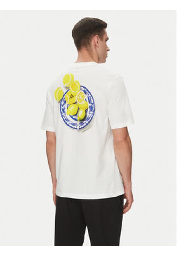 Adidas - adidas T-Shirt Lounge Still Life Lemons Graphic JN7366 Biały Regular Fit. Kolor: biały. Materiał: bawełna