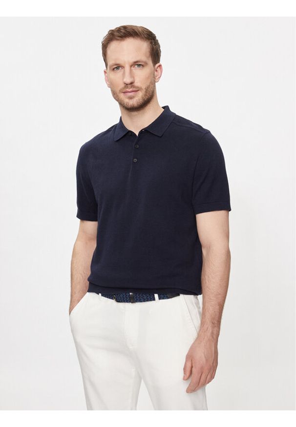 Selected Homme Polo Berg 16092437 Granatowy Regular Fit. Typ kołnierza: polo. Kolor: niebieski. Materiał: bawełna