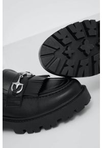 Answear Lab mokasyny damskie kolor czarny na platformie. Nosek buta: okrągły. Kolor: czarny. Obcas: na platformie. Styl: wakacyjny #5