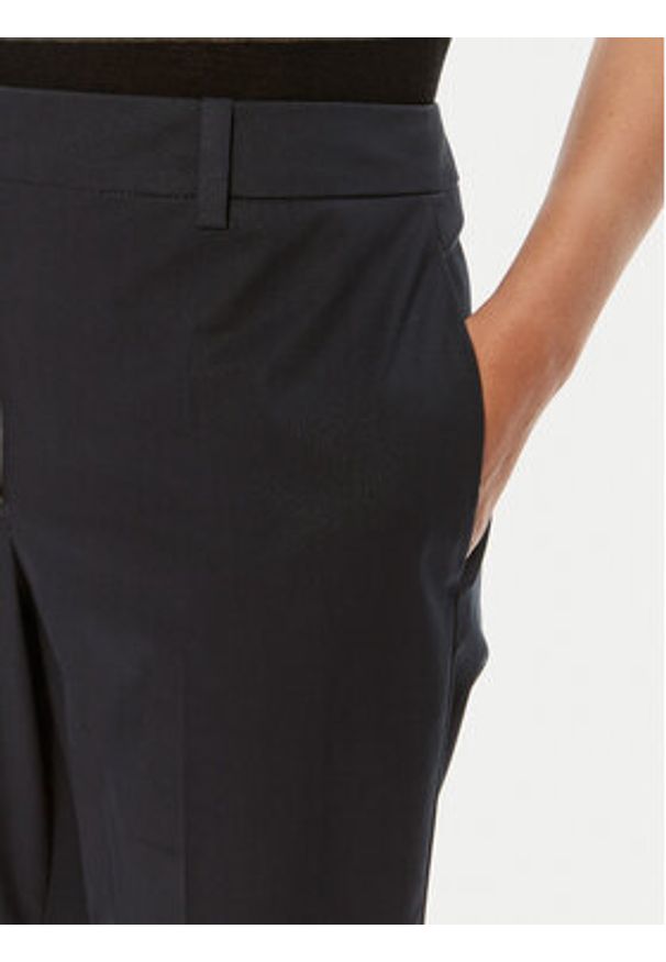 BOSS - Boss Spodnie materiałowe Tachinoa 50490057 Granatowy Regular Fit. Kolor: niebieski. Materiał: bawełna