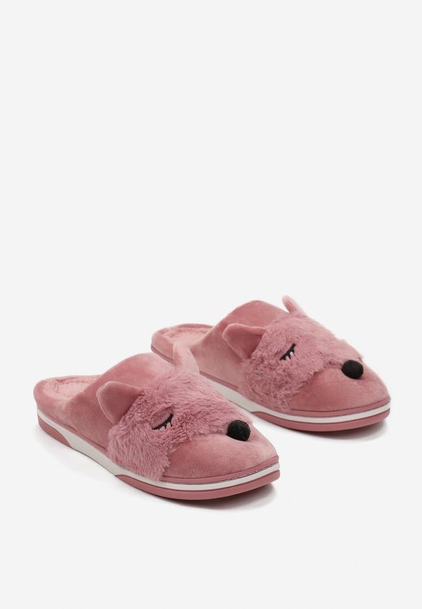 Born2be - Różowe Kapcie z Futerkiem i Ozdobnymi Uszami Vlavellla. Kolor: różowy. Materiał: futro