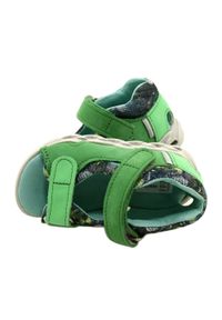 Sandałki na rzepy Mazurek 1363 Zielony zielone. Nosek buta: otwarty. Zapięcie: rzepy. Kolor: zielony. Materiał: skóra. Wzór: jednolity, paski #7