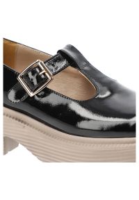 Czarne Półbuty Karino Eleganckie Skórzane Buty. Okazja: na co dzień, do pracy. Kolor: czarny. Materiał: skóra. Szerokość cholewki: normalna. Wzór: aplikacja. Styl: elegancki