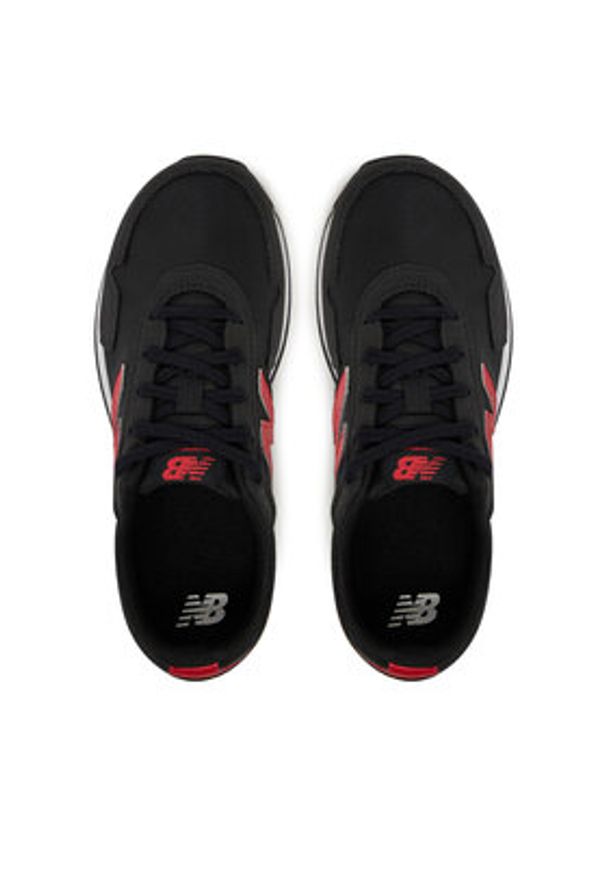 New Balance Sneakersy GC323AB Czarny. Kolor: czarny. Materiał: materiał