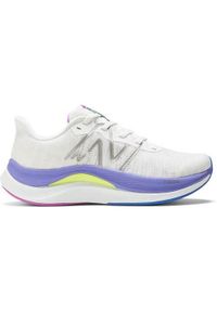 Buty do biegania damskie New Balance WFCPRCW4B. Zapięcie: sznurówki. Kolor: niebieski, wielokolorowy. Materiał: materiał, tkanina, syntetyk. Szerokość cholewki: normalna