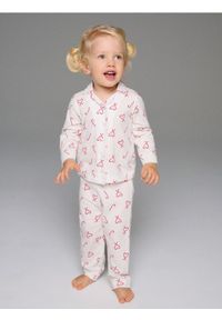 Sinsay - Piżama dwuczęściowa zapinana na guziczki - kremowy. Kolor: kremowy #1