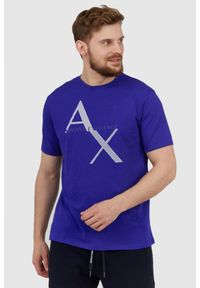 Armani Exchange - ARMANI EXCHANGE Niebieski t-shirt męski z logo, Rozmiar S. Kolor: niebieski. Materiał: prążkowany