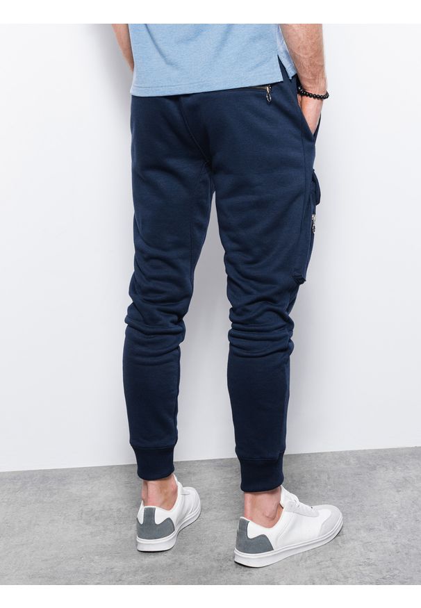 Ombre Clothing - Spodnie męskie dresowe joggery P905 - granatowe - XXL. Kolor: niebieski. Materiał: dresówka